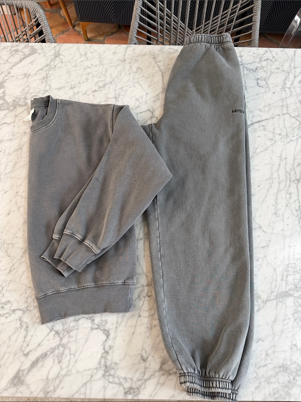 Aritzia Sweatfleece perfect fit Crewneck Sweatshirt Sweatpant Mega Fit Gray Sz M